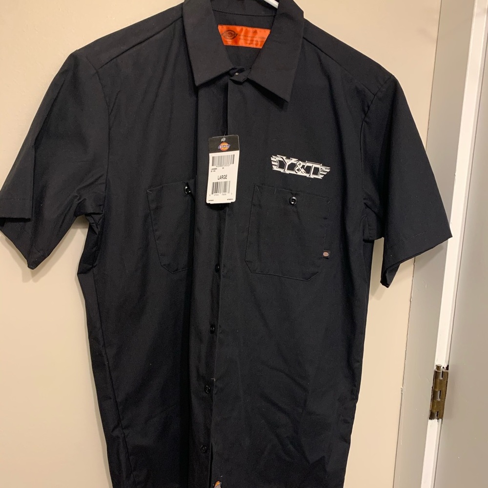 NWT Dickies short sleeve button up Large